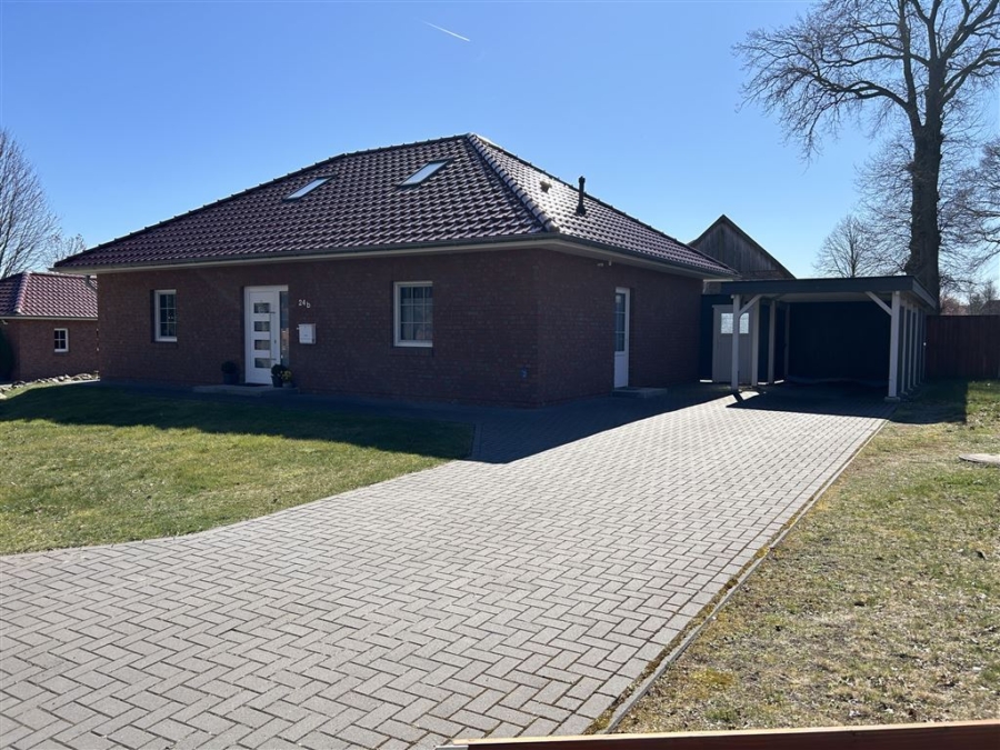 Bungalow mit Carport - Schicker seniorengerechter neuwertiger Bungalow m. Carport, in zentraler Lage von Kirchdorf
