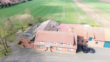 Vielseitige Hofanlage mit Wohnhaus, Stallungen, Scheune und Entwicklungspotenzial, 31592 Stolzenau , Weser, Resthof