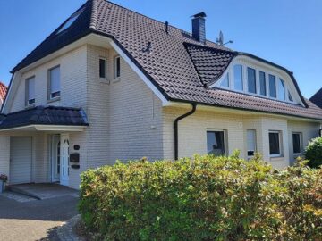 Mehrfamilienhaus mit riesiger Bürofläche und Doppelgarage – arbeiten und wohnen unter einem Dach – Preis auf Anfrage., 27330 Asendorf b Bruchhausen-Vilsen, Zweifamilienhaus