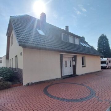Geräumiges EFH auf großem Grundstück sucht neuen Besitzer., 31600 Uchte, Einfamilienhaus